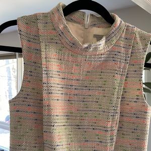 Knee length tweed dress - neon/nude